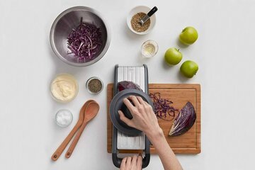 Beeld van: OXO Mandoline groentesnijder
