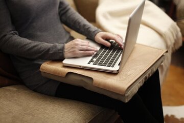 Beeld van: Laptray Schoottafel mini en antislip