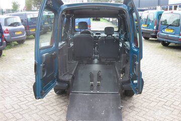 Beeld van: Rolstoelauto Renault Kangoo