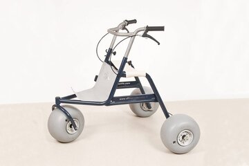 Beeld van: Strandrollator Easy Roller